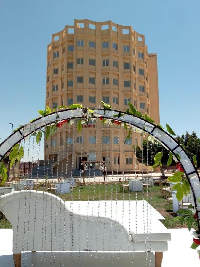 Royal Nj Hotel Borg El Arab Extérieur photo