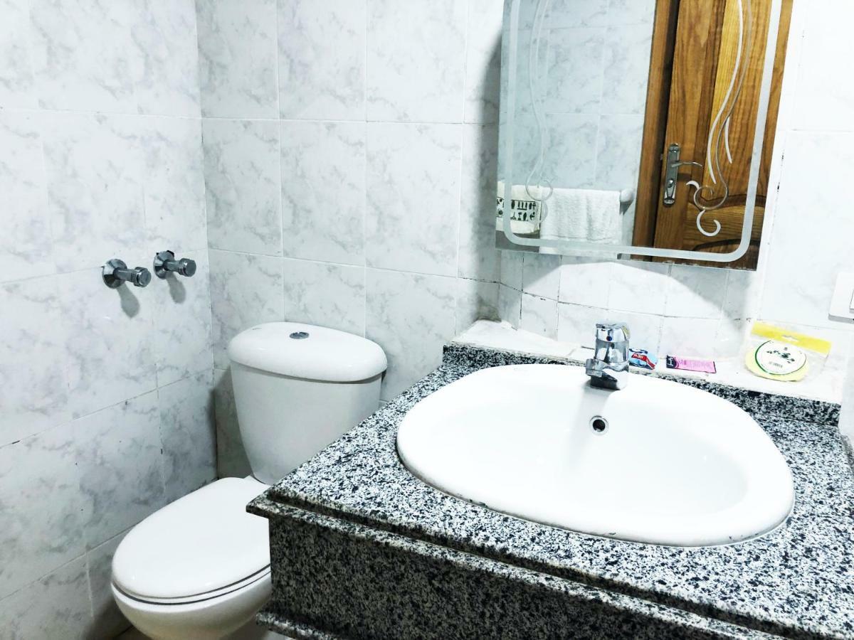 Royal Nj Hotel Borg El Arab Extérieur photo